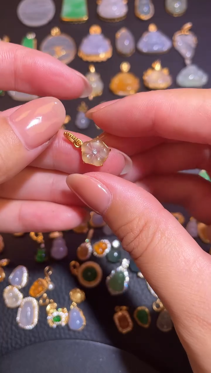 颈饰银S925镶嵌翡翠天然a货翡翠