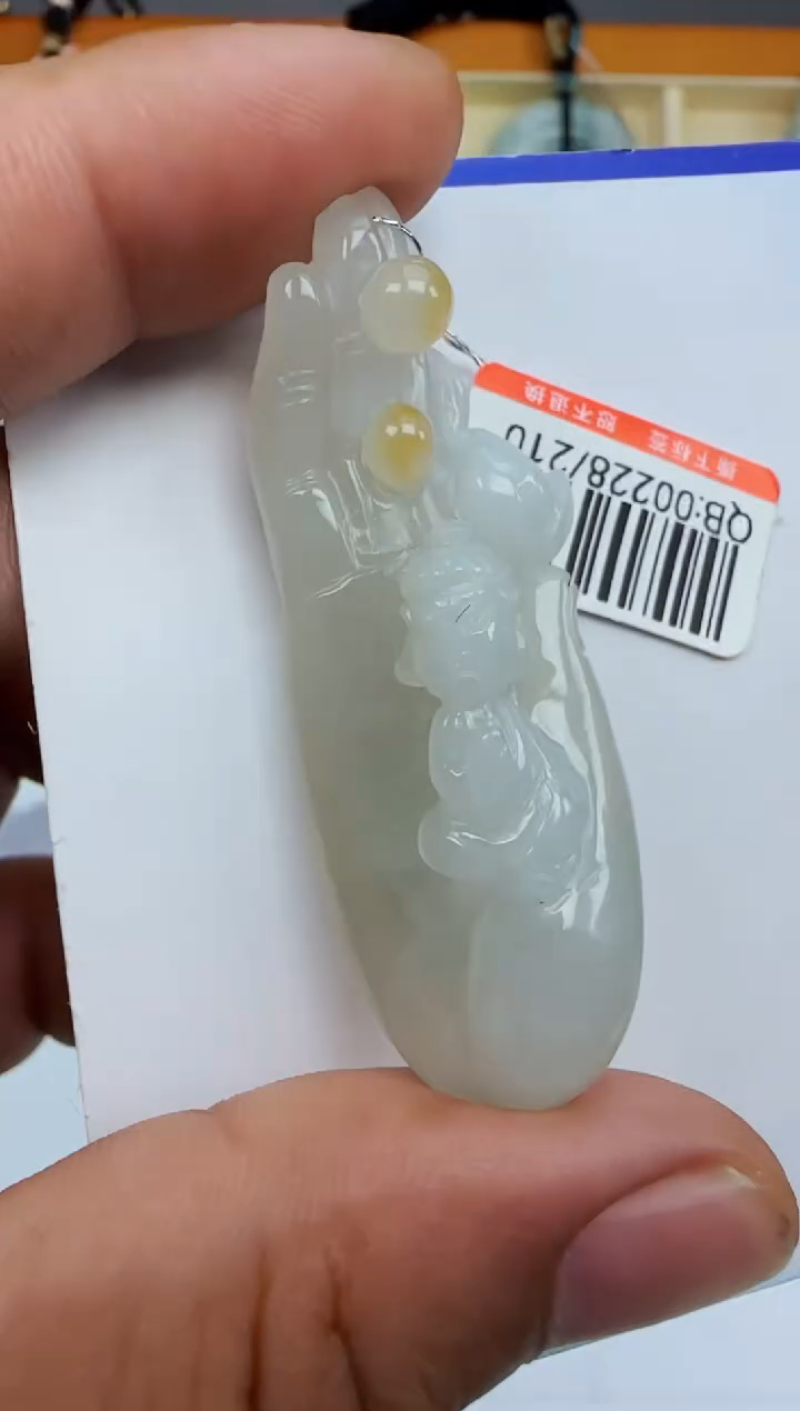 翡翠未镶嵌颈饰缅甸天然A货翡翠