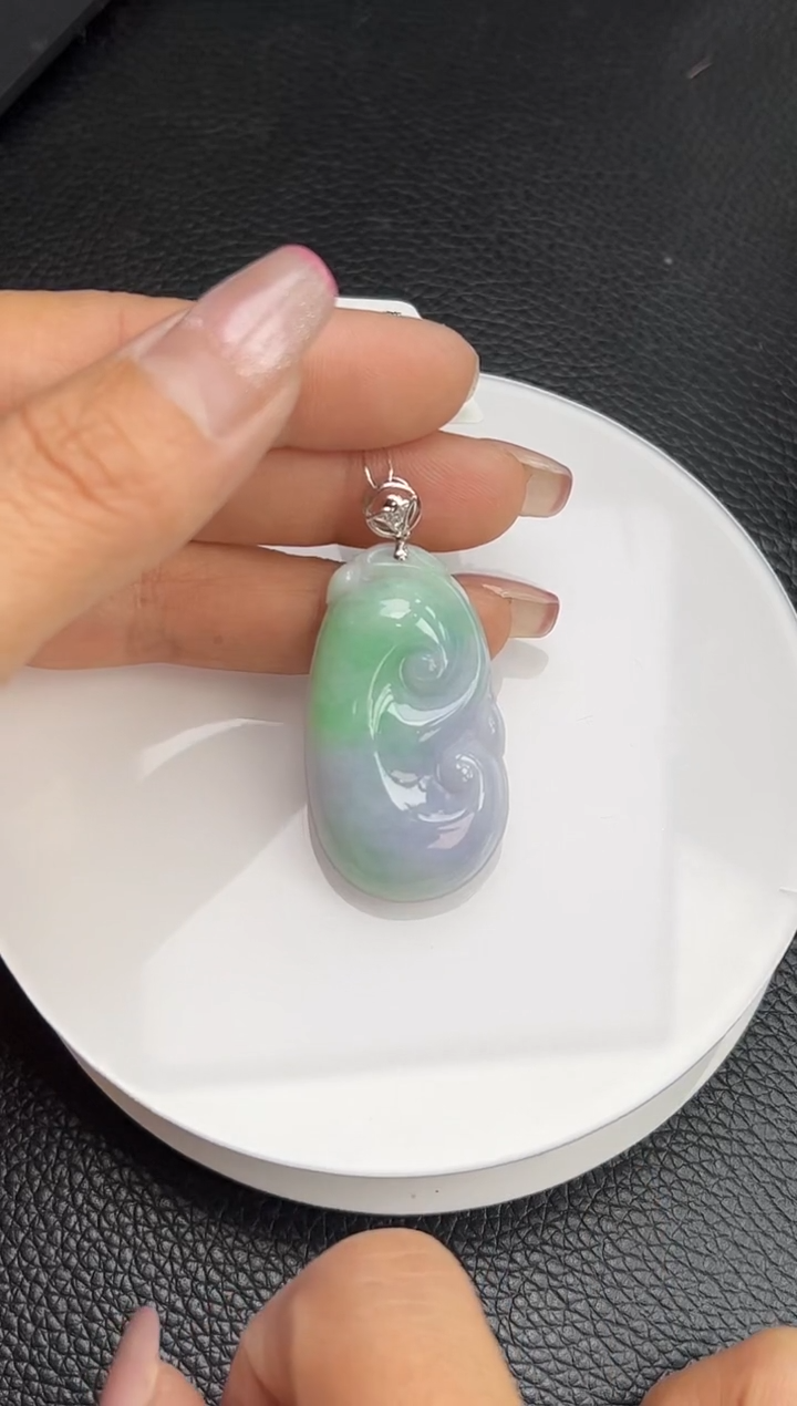 【闪购商品】翡翠颈饰18K金镶嵌YM1036-4 如意