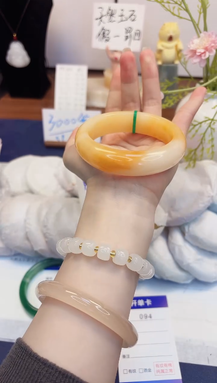 【闪购商品】石英质玉手镯未镶嵌94-财气镯-圈口62