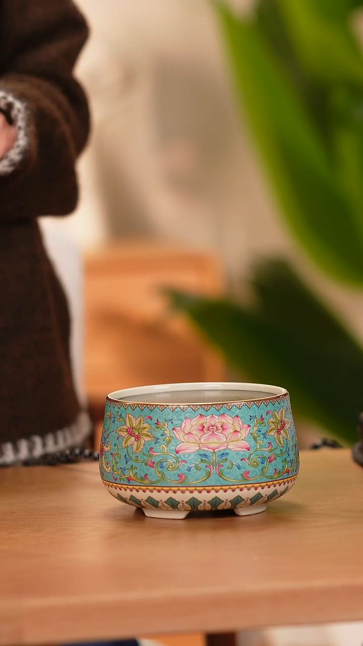 陶瓷耕*莺歌烧珐琅彩小炉捡漏