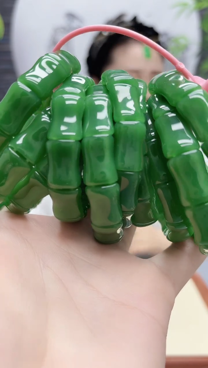 手串未镶嵌和田玉（碧玉）节节高升手牌