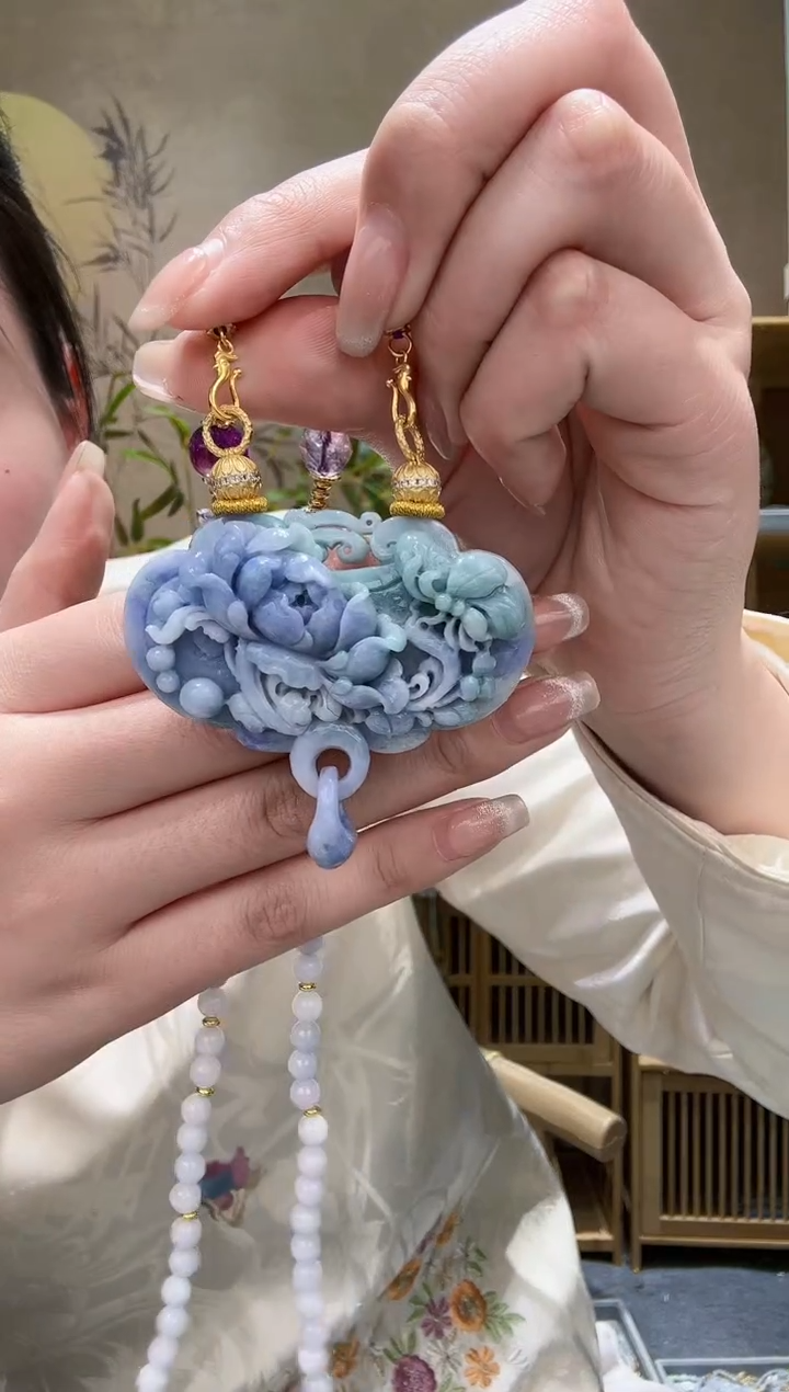 【闪购商品】翡翠颈饰未镶嵌吊坠