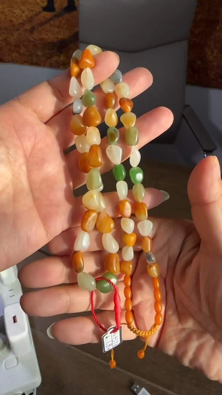 和田玉未镶嵌项链43.9克