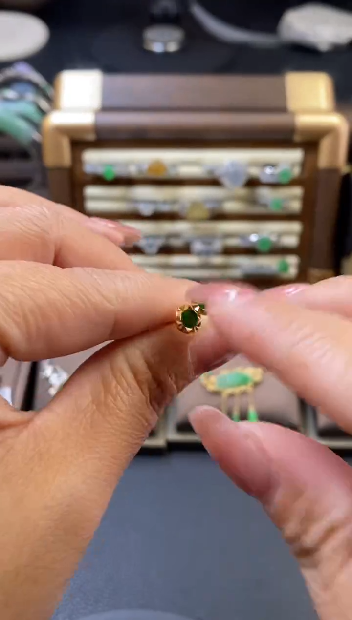 颈饰银S925镶嵌翡翠18141多样性发一