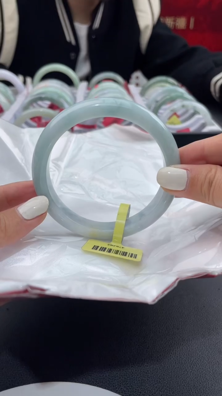 【闪购商品】翡翠手镯未镶嵌9翡翠手镯60-61