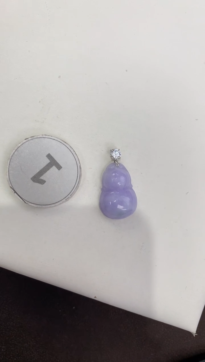 颈饰18K金镶嵌翡翠天然缅甸a货翡翠