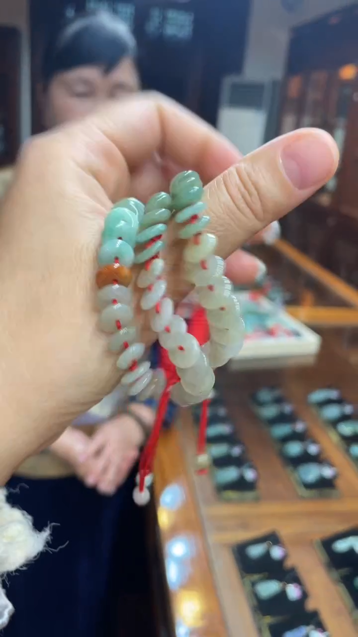 未镶嵌手绳翡翠平安扣手绳多样性发其一