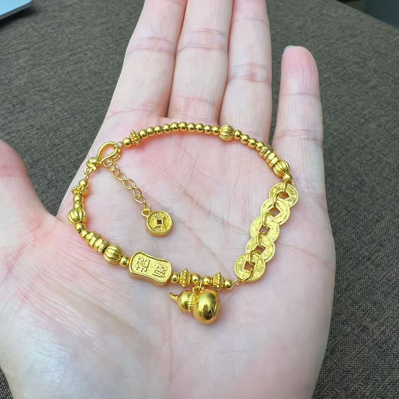 铜合金手链 铜合金手链    新中式复古精致小葫芦五帝钱手链