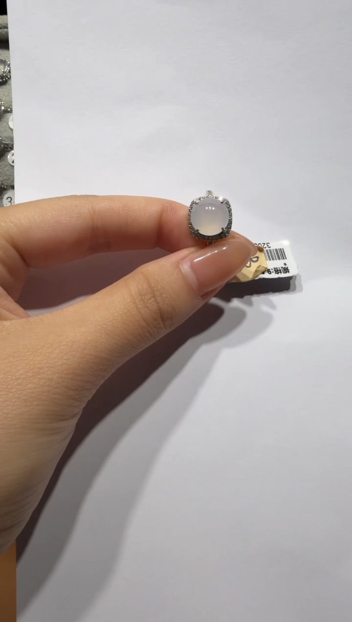 银S925镶嵌戒指翡翠925银镶缅甸A货翡翠戒指