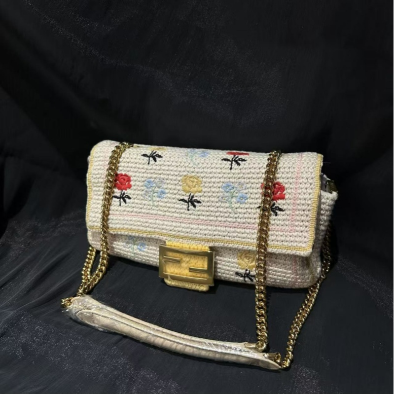 95新 FENDI/芬迪 乱乱子中古/女士/单肩包/102589