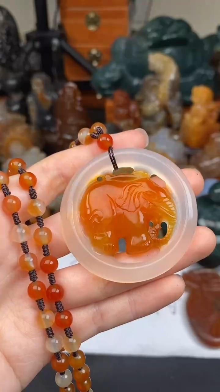 玛瑙/玉髓颈饰未镶嵌AA