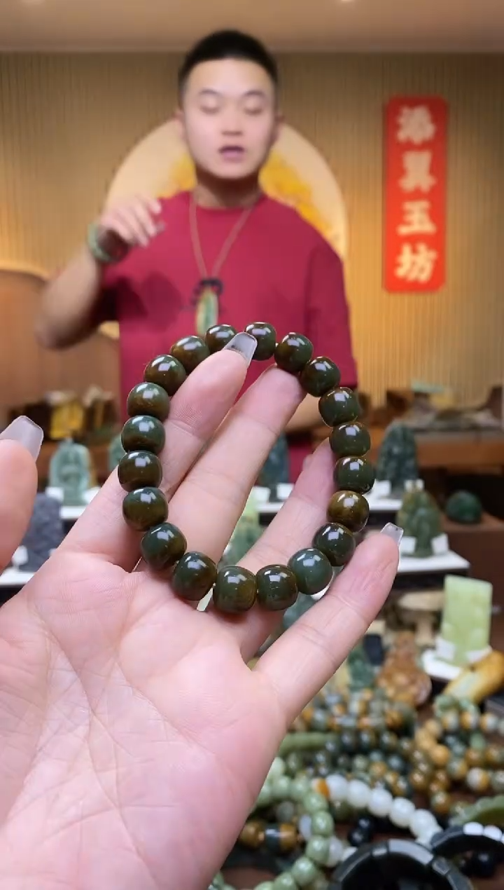 【闪购商品】和田玉手串未镶嵌多样性随机发一