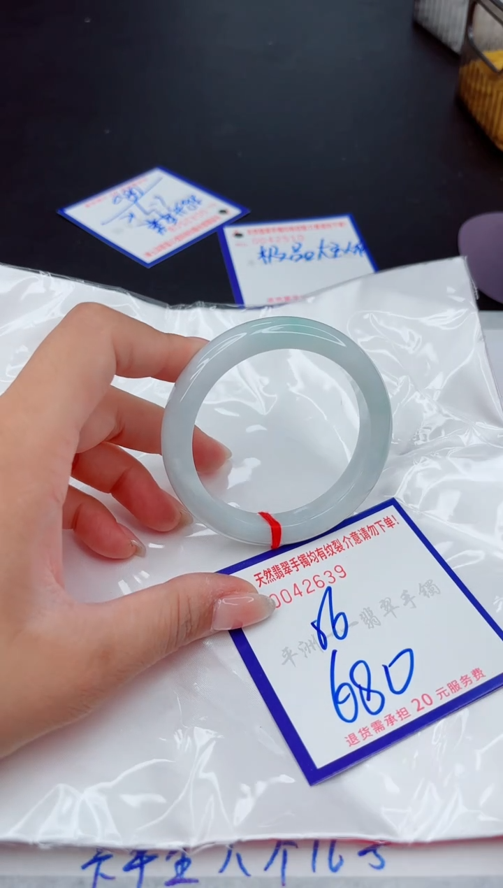 翡翠手镯未镶嵌1111111111