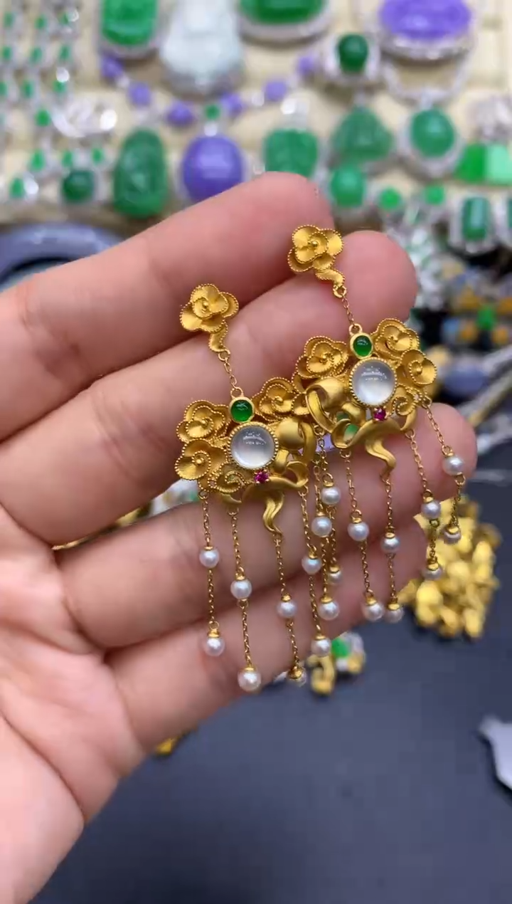 18K金镶嵌翡翠耳饰352-中国好珍宝