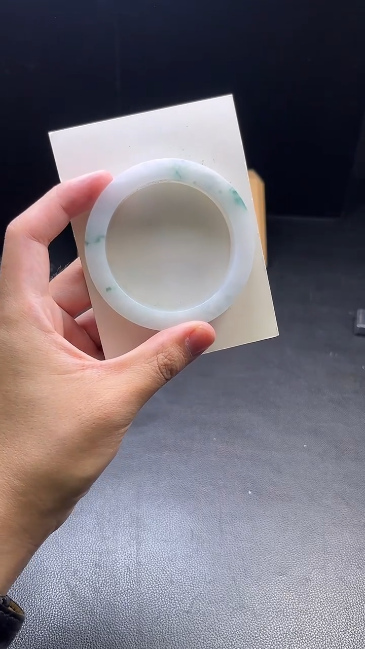 定制翡翠手镯未镶嵌绿*定制