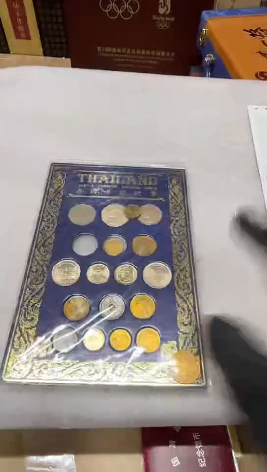 其他普通金属老 泰 币