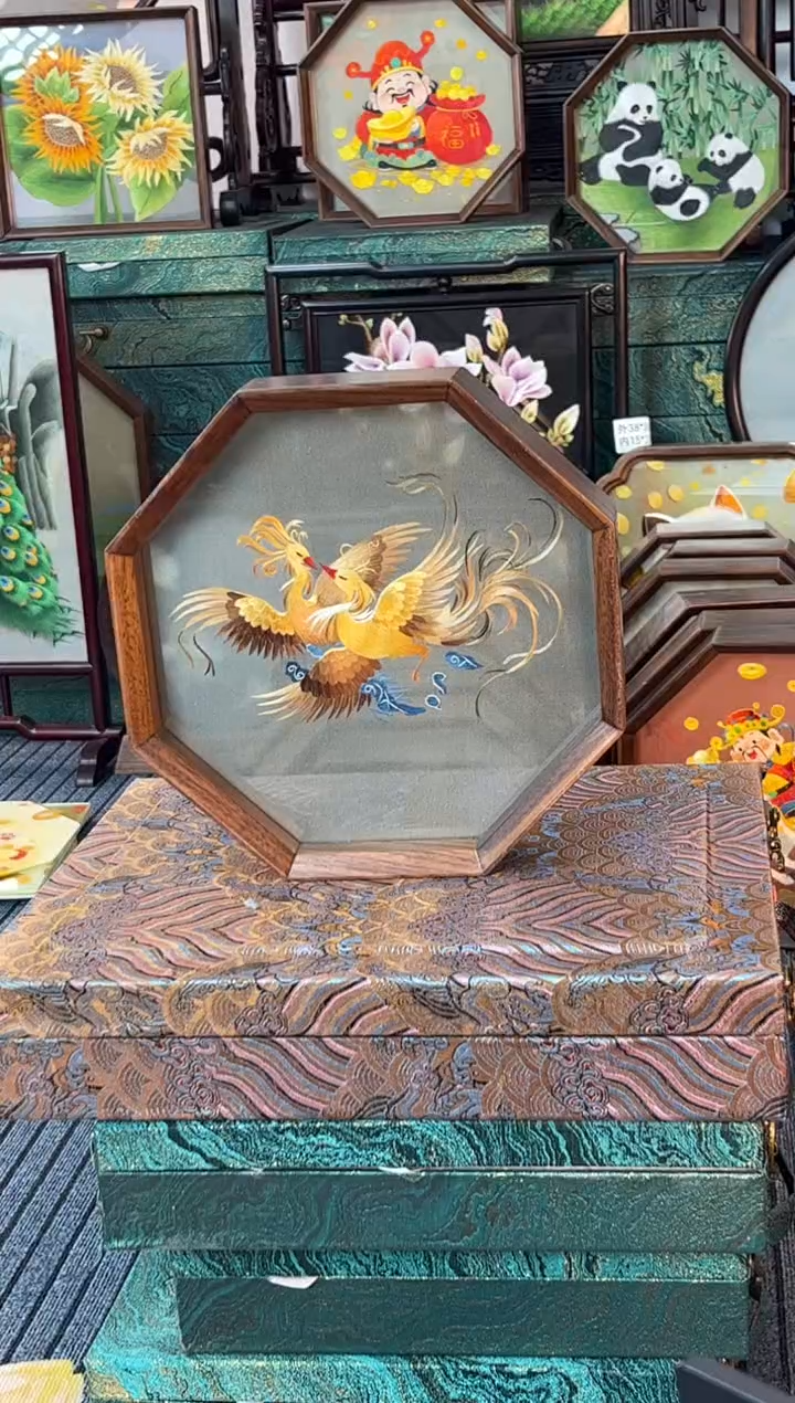 刺绣非遗双面绣摆台