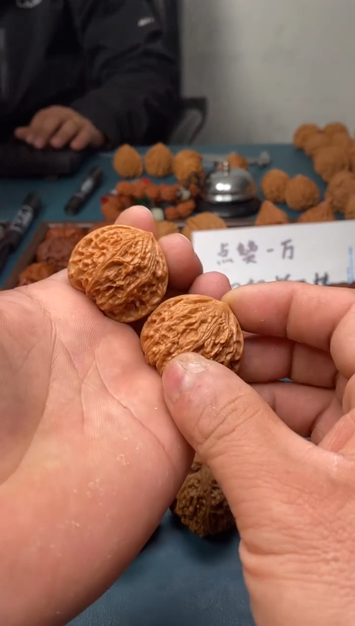 吊坠文玩核桃寿桃517