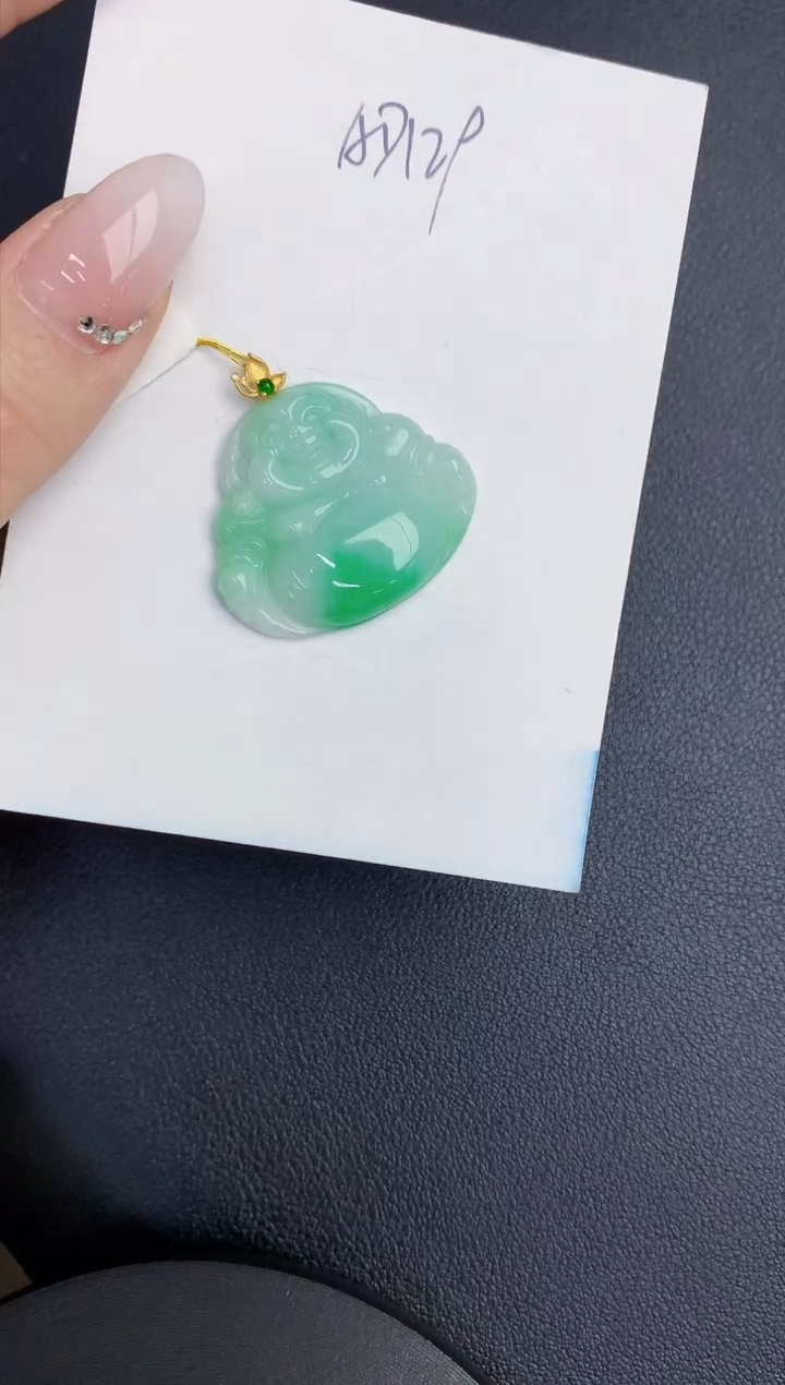 【闪购商品】翡翠颈饰18K金镶嵌00000000000