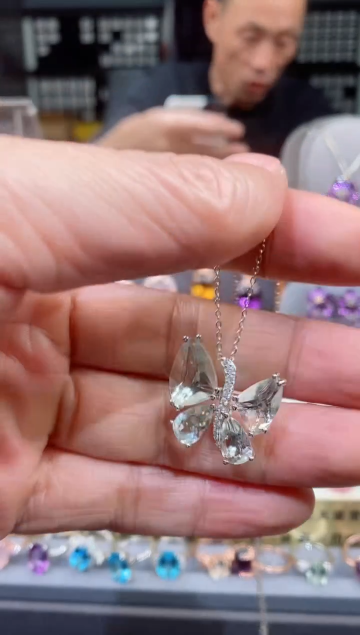 【闪购商品】绿水晶吊坠银S925镶嵌绿水晶吊坠