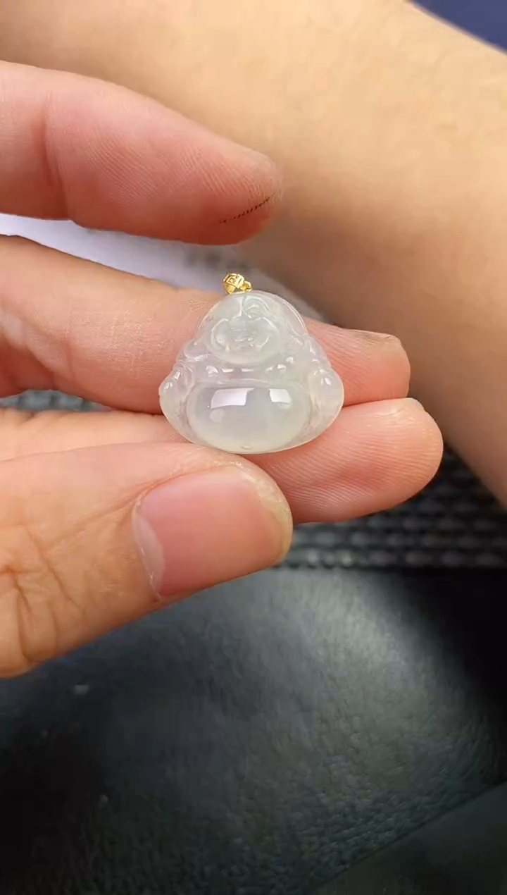 翡翠18K金镶嵌颈饰挂件