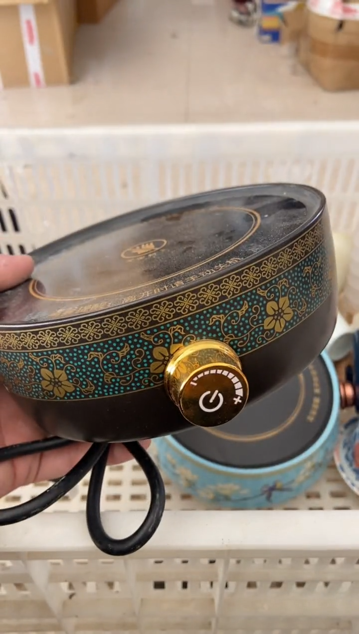 无运费险有瑕疵的摄影的产品有使用过的痕迹有点脏介意勿拍