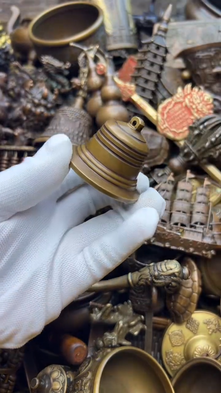 精美铜器，点击下单