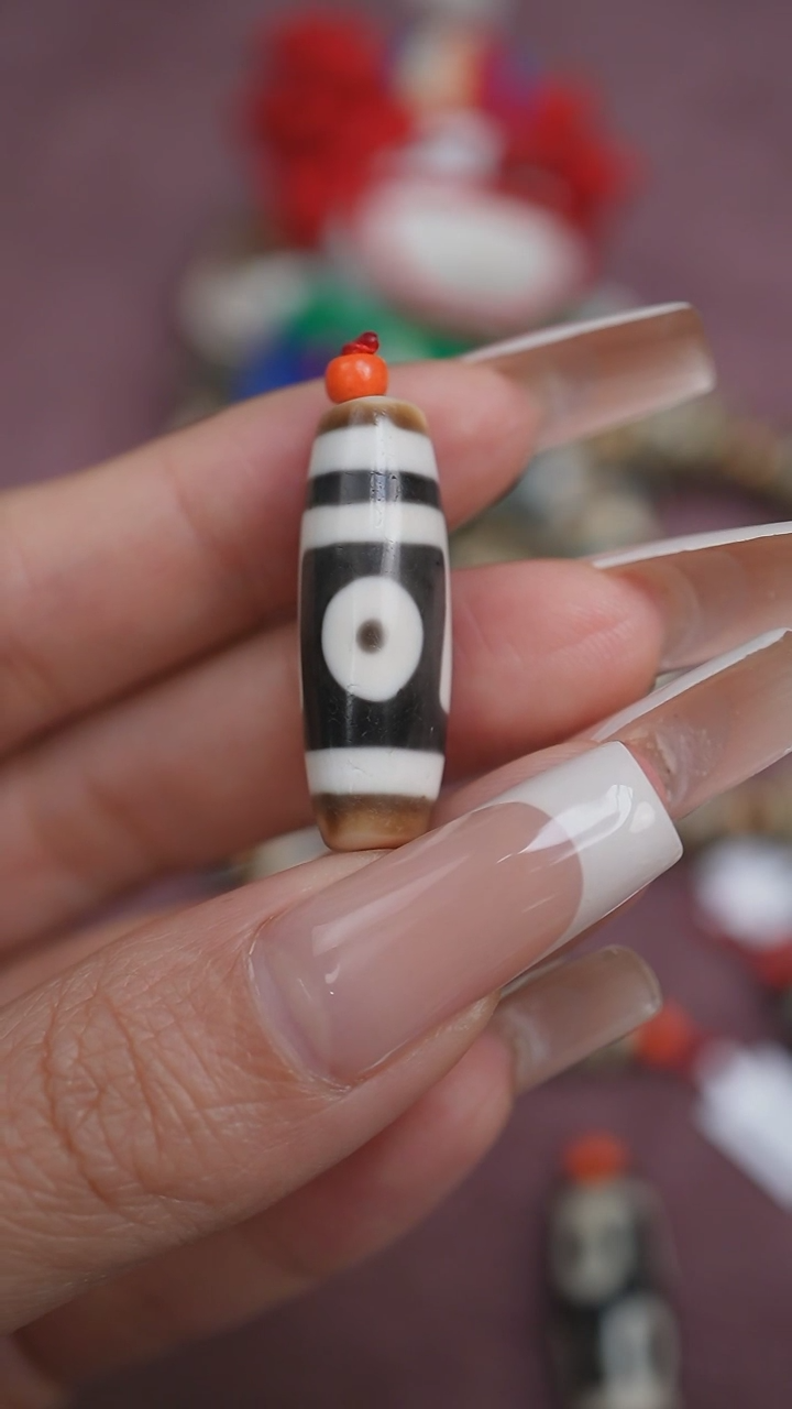 【闪购商品】玛瑙/玉髓颈饰合金蚀花玛瑙珠定制编绳