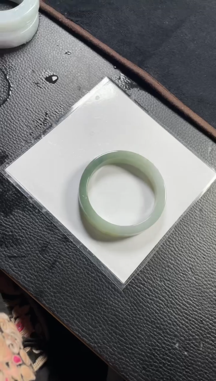 【闪购商品】定制翡翠手镯未镶嵌半山水定制手镯ZX6/DZS