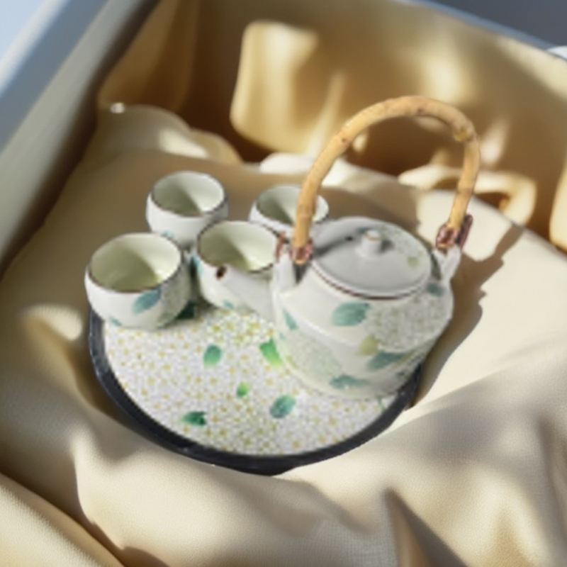 绣球花提梁壶+四杯+圆茶盘