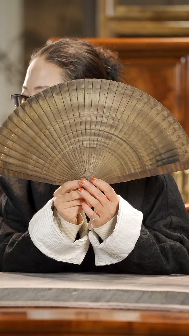 【闪购商品】金丝楠木雕501水波纹苏扇