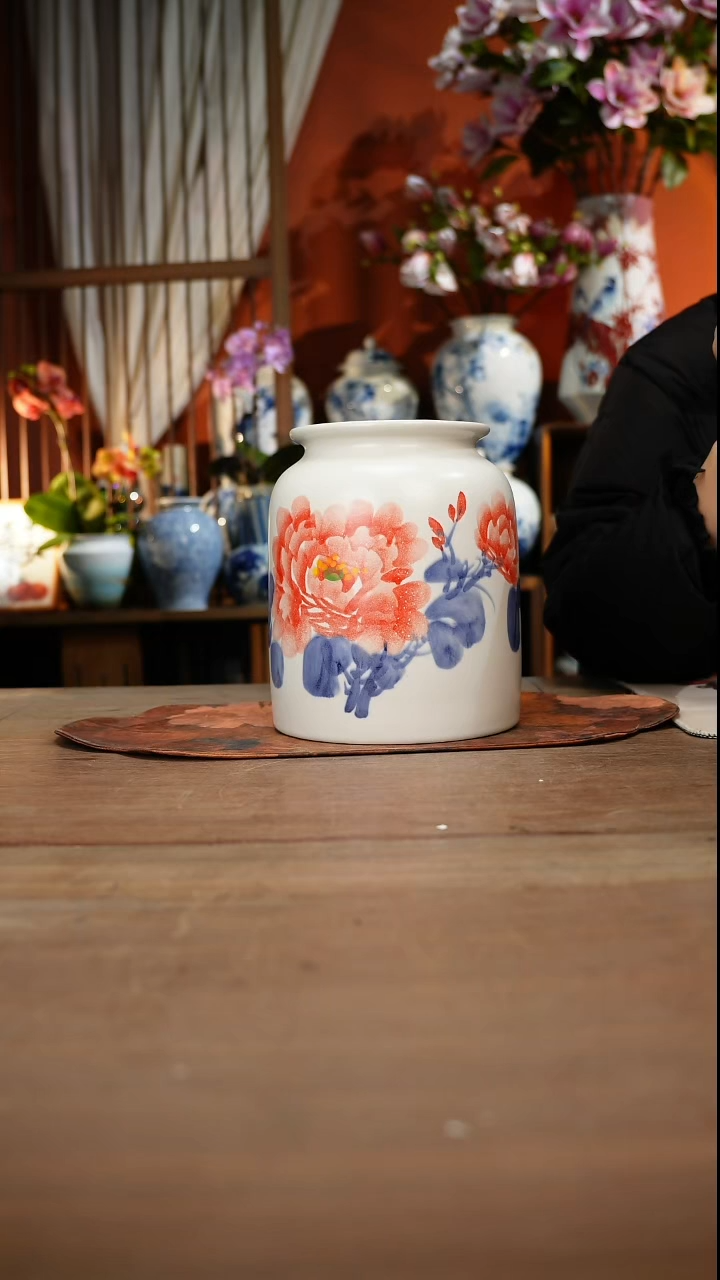 当代高温釉下彩手绘陶瓷餐具