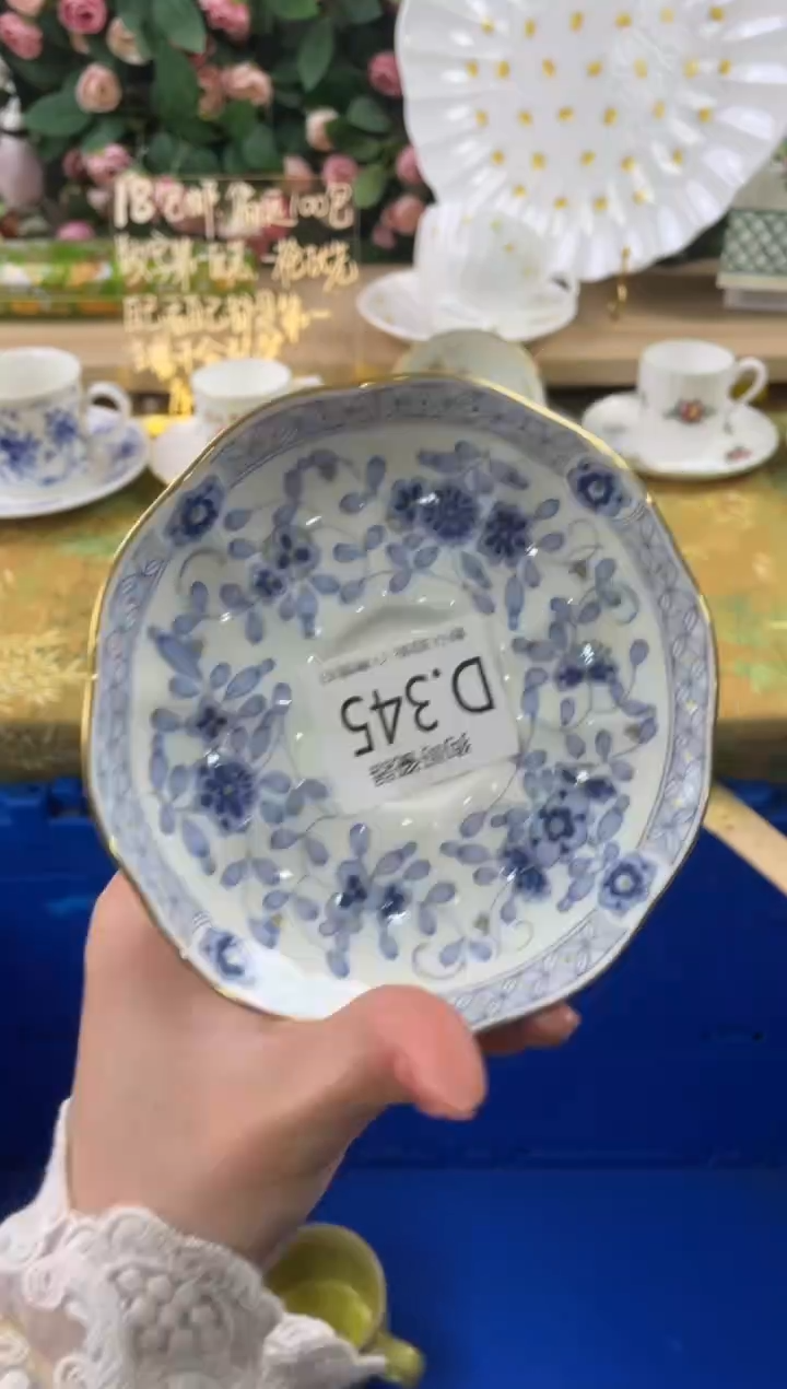 瓷片素**颜345狗哥瓷器直播间111