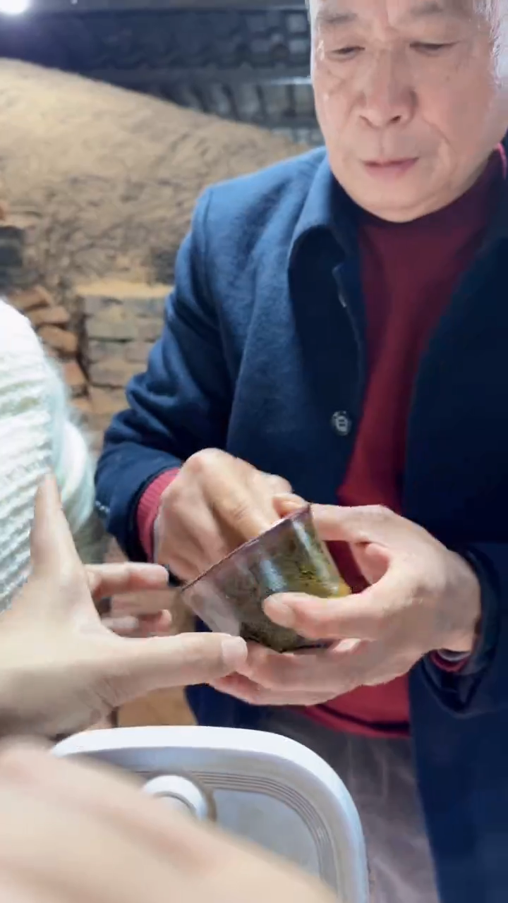 【闪购商品】茶盏刘友良24G礼大师宋瓷入釉