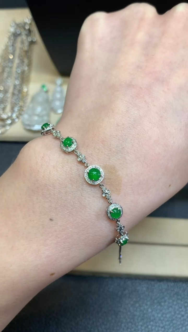 【闪购商品】翡翠手链18K金镶嵌蛋面【无服务费】