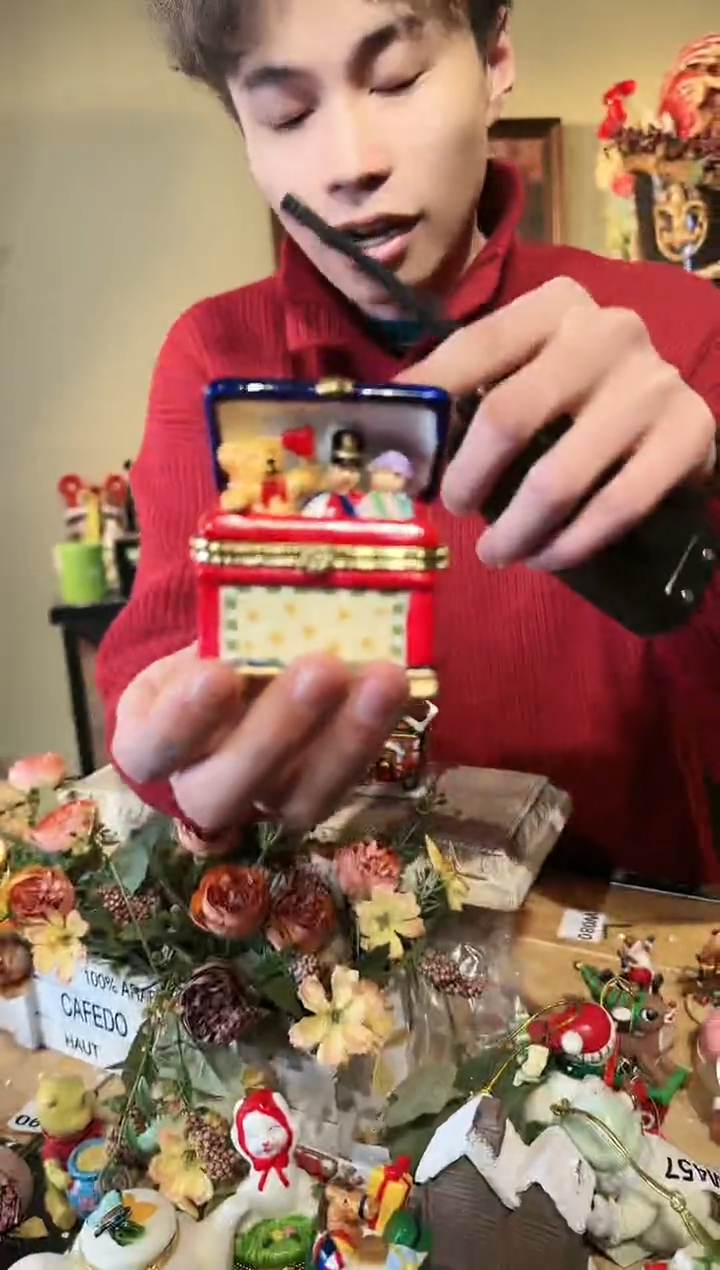 【闪购商品】默认微瑕高端树脂陶瓷摆件W