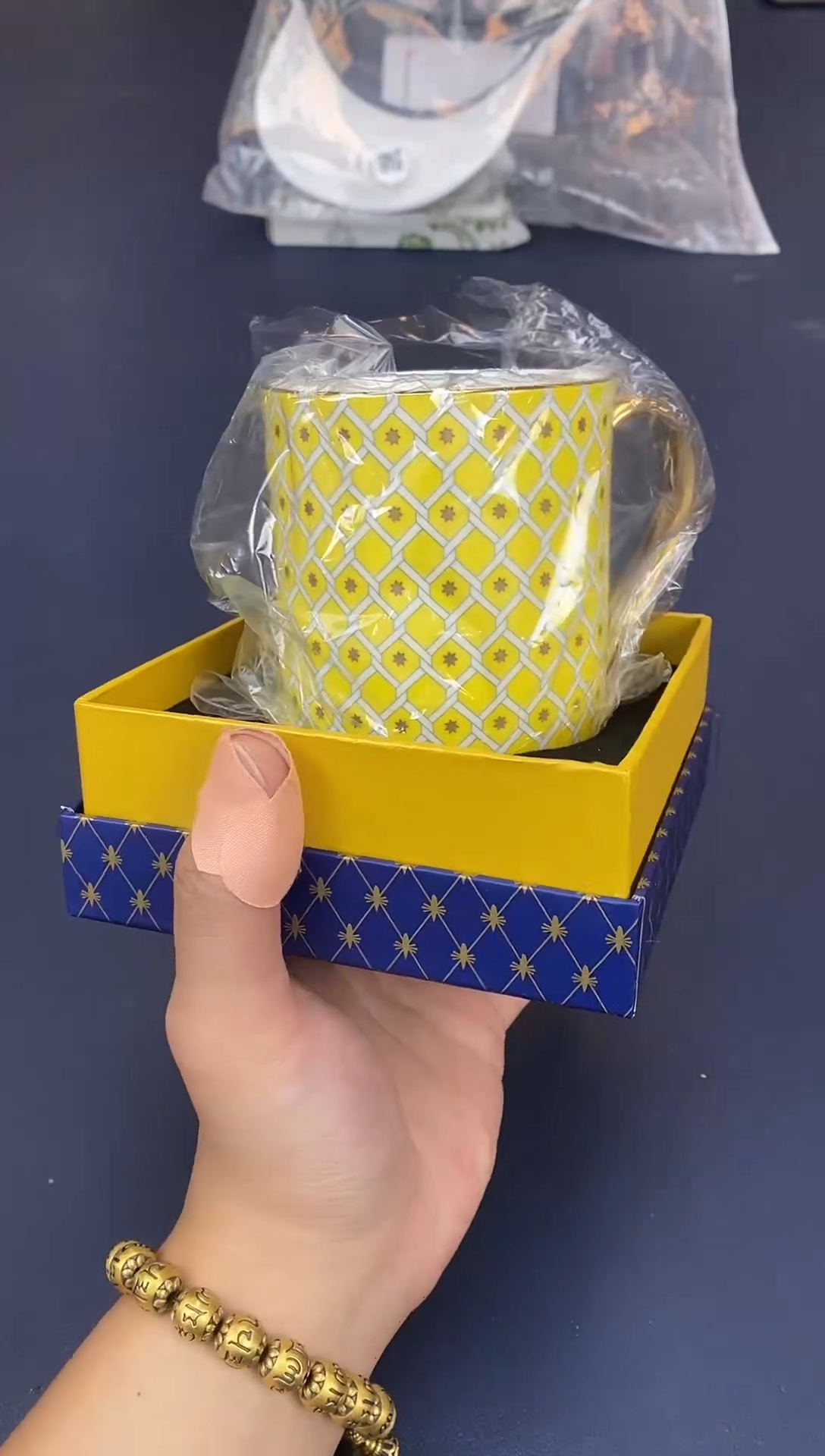 瓷片老号重启，一漏到底@@H1783