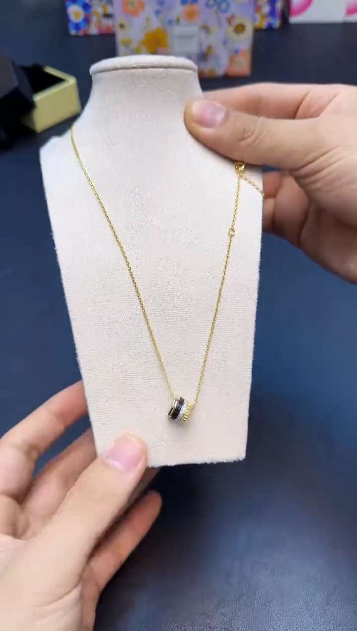 【闪购商品】瓷片全新正品一件不留@@2S32