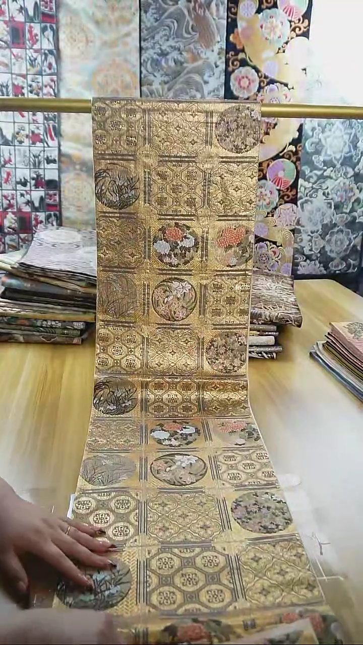 【闪购商品】织绣织锦92六通花卉