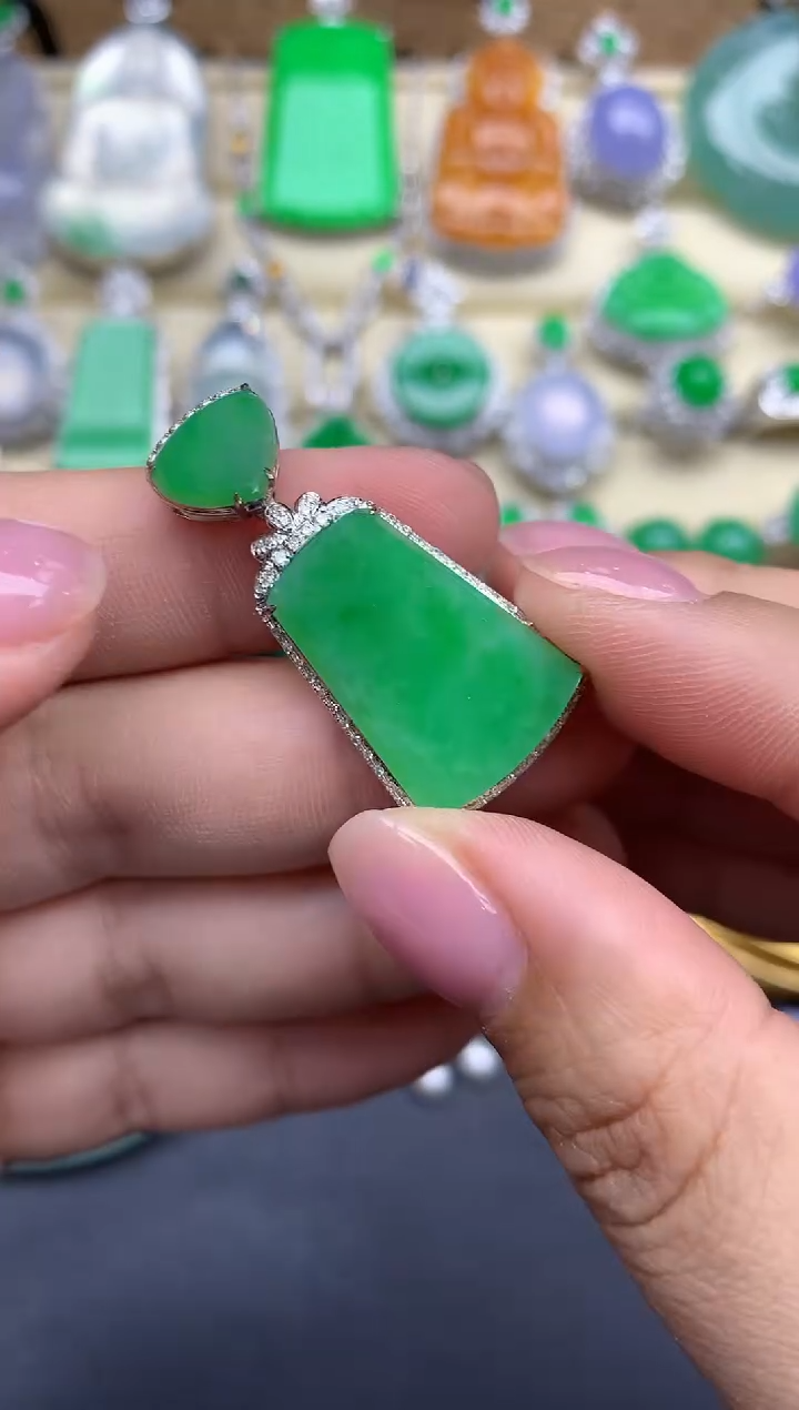 【闪购商品】翡翠颈饰18K金镶嵌467-中国好珍宝