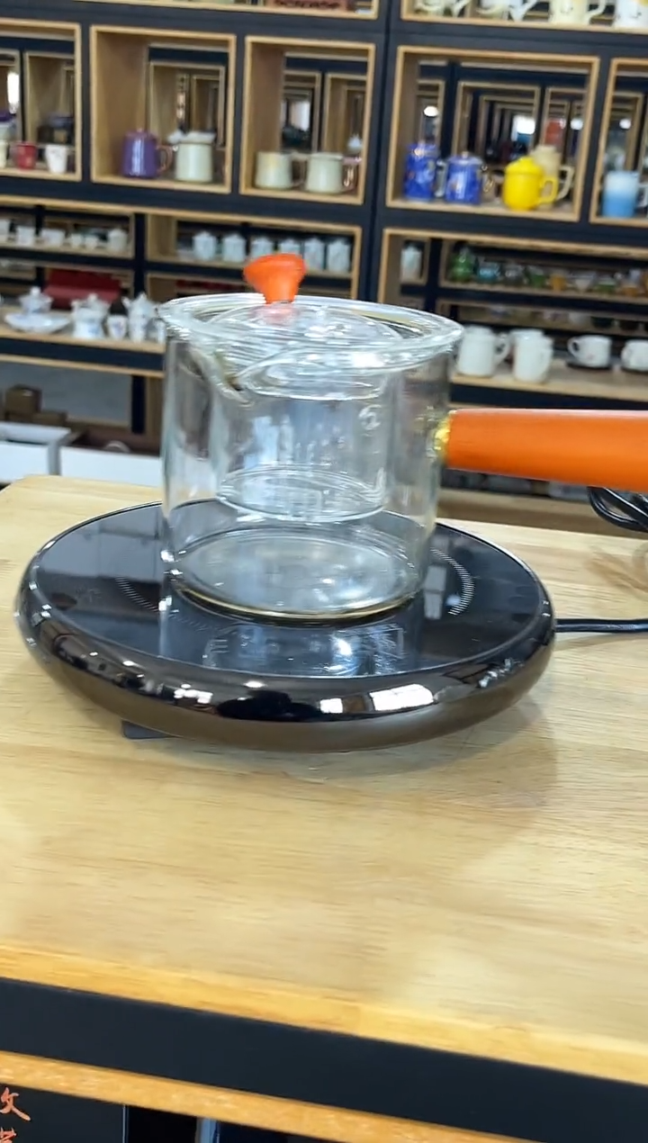 侧把煮茶壶，直播间福利