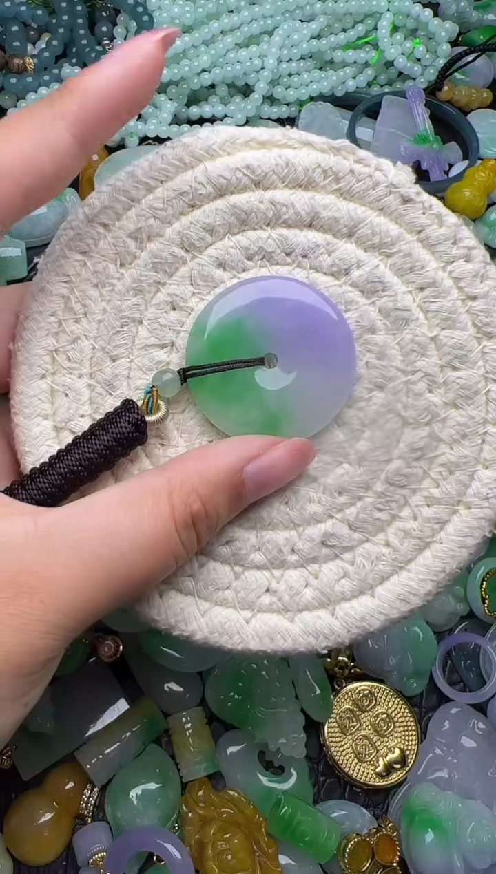 翡翠未镶嵌颈饰天然缅甸翡翠吊坠