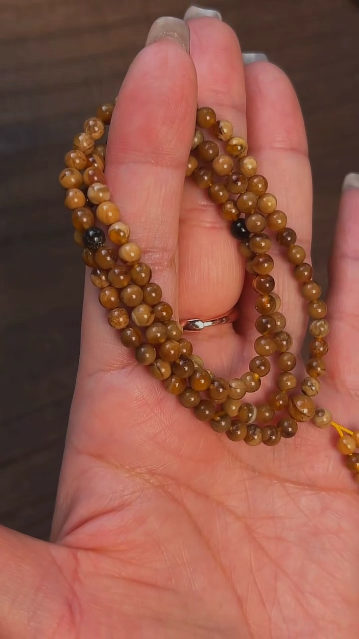 【闪购商品】琥珀项链未镶嵌琥珀溶洞108珠