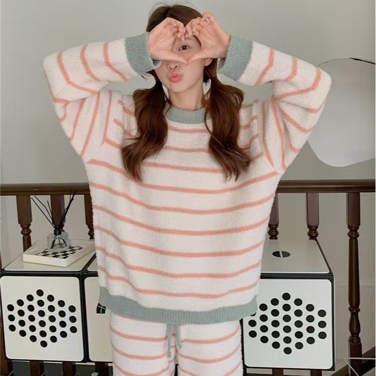 半边绒居家服睡衣套装保暖加绒高档可外穿秋冬家居服