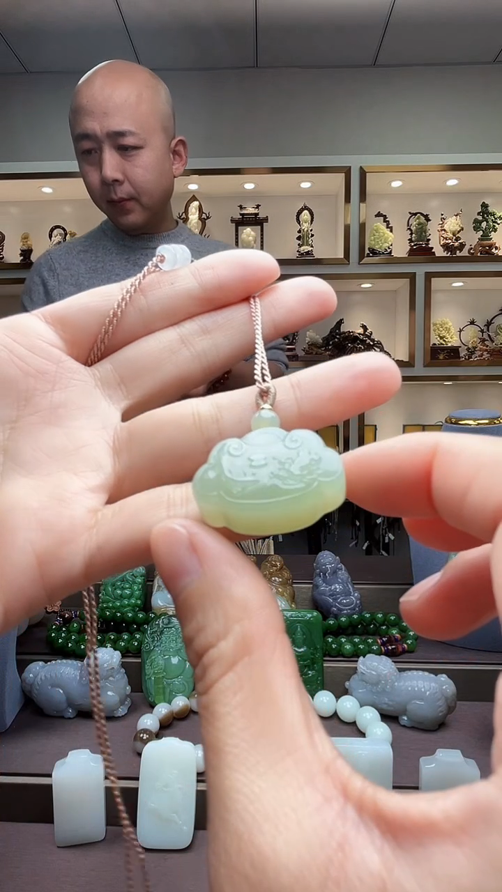 【闪购商品】和田玉颈饰未镶嵌1