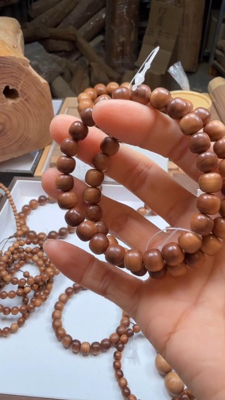 檀香木其他伤***寒檀香王7.5x8黑肉虎皮纹沉水