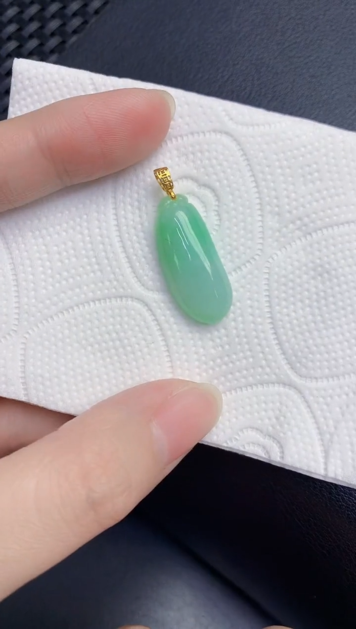 颈饰未镶嵌翡翠天然翡翠缅甸A货