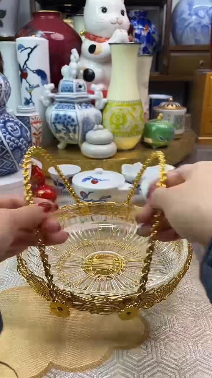 【闪购商品】盘日产包金水晶盘一个