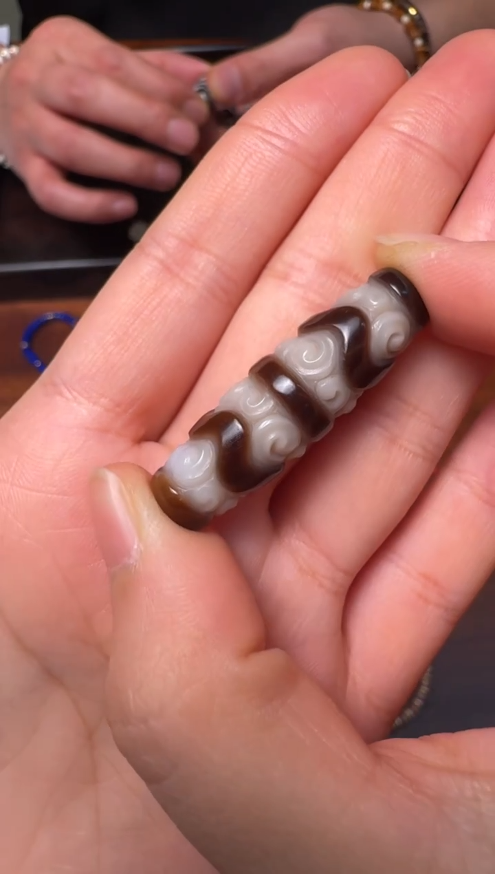 未镶嵌颈饰玛瑙/玉髓雕刻配饰珠